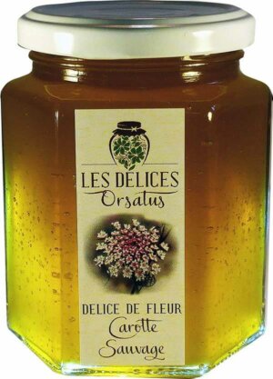Pot de confiture de fleur de carotte sauvage