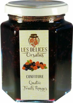 Pot de confiture de quatres fruits rouges